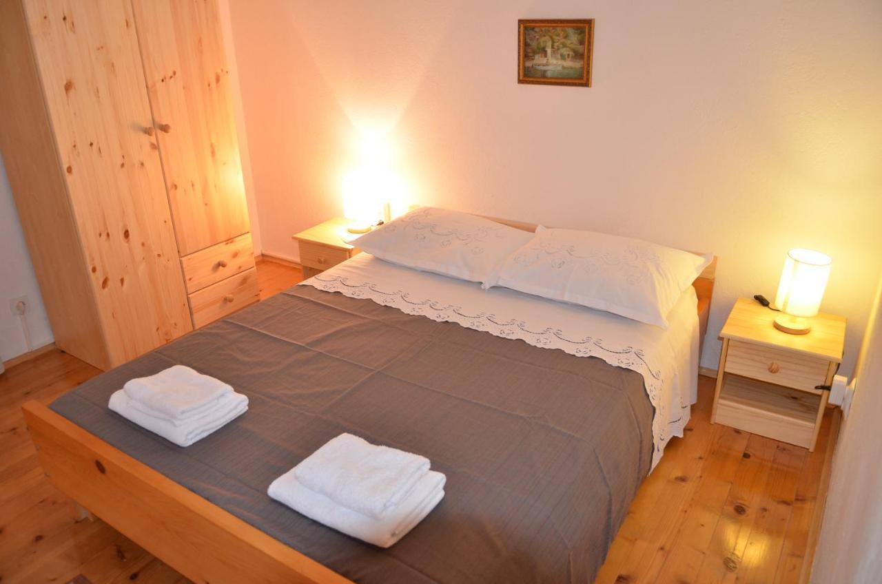 Apartments Vucak Stanici Eksteriør billede